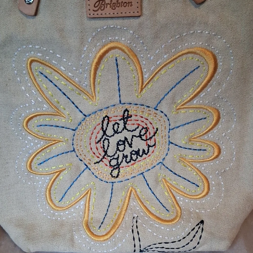 Brighton Cream Canvas Satchel with Yellow Daisy and Leather Handles - Picture 6 of 6